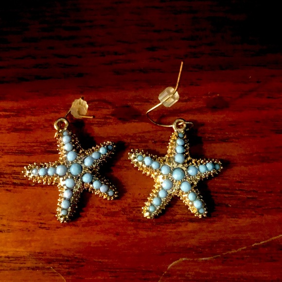 Jewelry - Starfish earrings